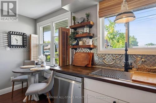 34 William Street, Kawartha Lakes (Bobcaygeon), ON - Indoor