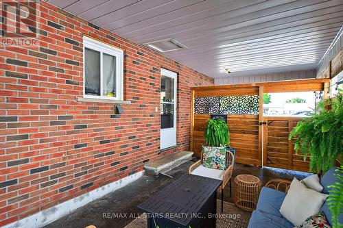 34 William Street, Kawartha Lakes (Bobcaygeon), ON - Outdoor With Exterior