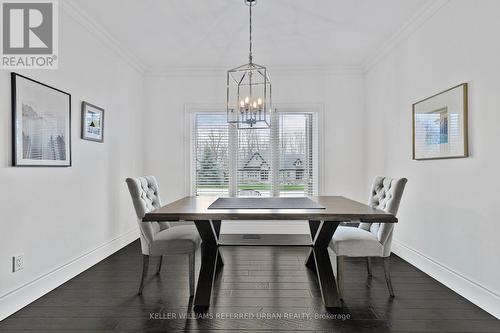 25 Heron Boulevard, Springwater, ON - Indoor Photo Showing Dining Room