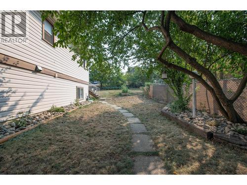 3908 Pleasant Valley Road, Vernon, BC - Outdoor