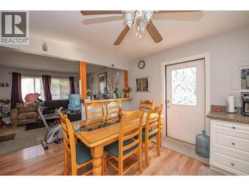 3908 Pleasant Valley Road, Vernon, BC - Indoor Photo Showing Dining Room