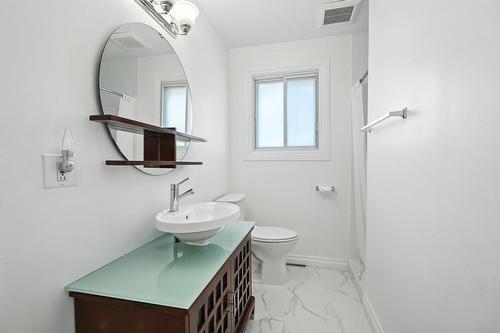 Bathroom - 400 Rue Murphy, Gatineau (Gatineau), QC - Indoor Photo Showing Bathroom