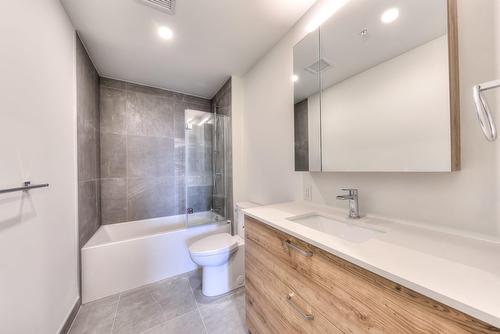 Salle de bains - 712-515 Rue Des Marronniers, Candiac, QC - Indoor Photo Showing Bathroom