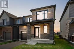 224 ELSIE MACGILL WALK  Ottawa, ON K2W 0L4