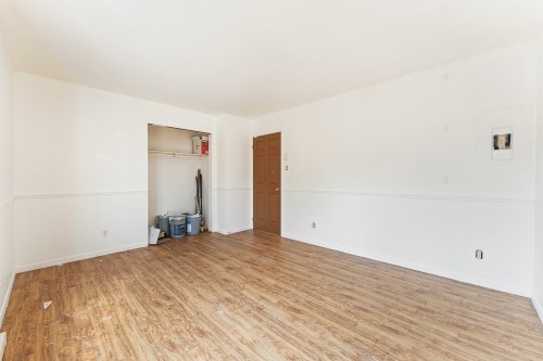 Logement - 117  - 121 Rue Dollard, Magog, QC - Indoor Photo Showing Other Room