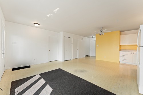 Logement - 117  - 121 Rue Dollard, Magog, QC - Indoor Photo Showing Other Room
