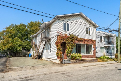 Façade - 117  - 121 Rue Dollard, Magog, QC - Outdoor