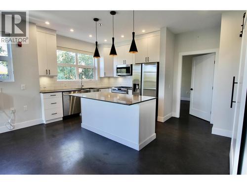 201 1694 7Th Avenue, Prince George, BC - Indoor Photo Showing Kitchen With Upgraded Kitchen