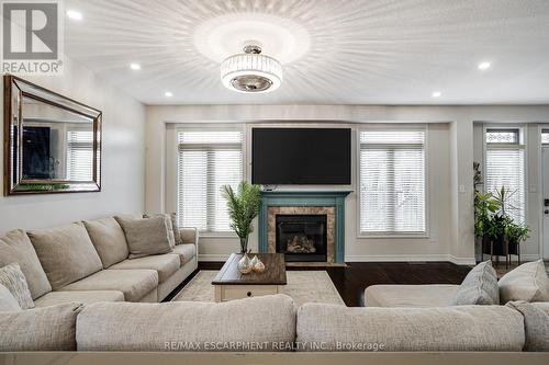575 Stonehenge Drive, Hamilton, ON - Indoor Photo Showing Living Room With Fireplace