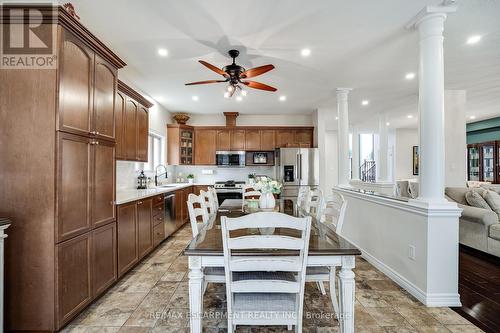 575 Stonehenge Drive, Hamilton, ON - Indoor