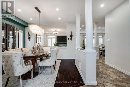 575 Stonehenge Drive, Hamilton, ON - Indoor Photo Showing Dining Room