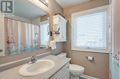 5586 Churchill Meadows Boulevard, Mississauga, ON - Indoor Photo Showing Bathroom