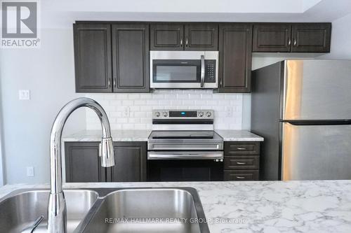 C - 500 Eldorado Private, Ottawa, ON - Indoor Photo Showing Kitchen With Stainless Steel Kitchen With Double Sink With Upgraded Kitchen