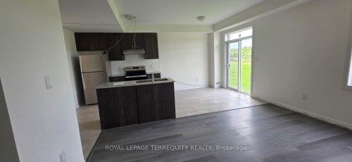 34 Hillcroft Way, Kawartha Lakes, ON - Indoor Photo Showing Kitchen