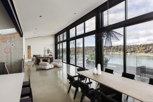 2701 Sea View Rd, Saanich, BC 