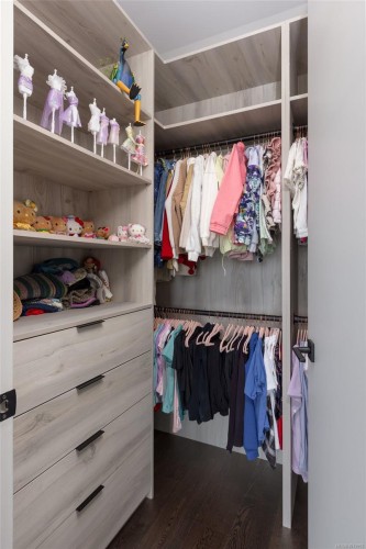 2701 Sea View Rd, Saanich, BC 