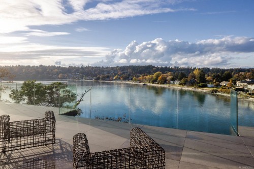 2701 Sea View Rd, Saanich, BC 