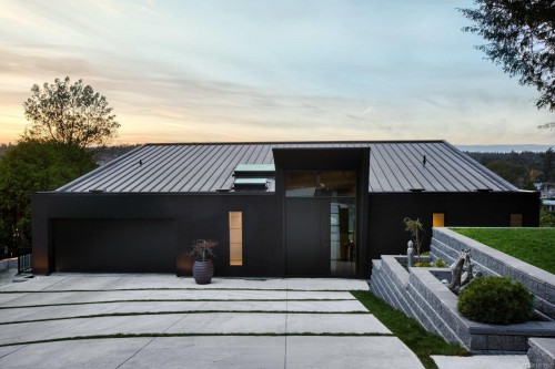 2701 Sea View Rd, Saanich, BC 