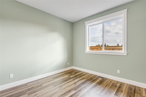 742 Salmonberry St, Campbell River, BC 