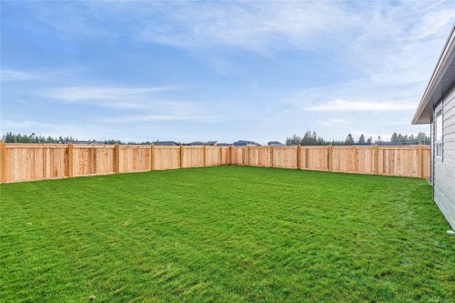 742 Salmonberry St, Campbell River, BC 