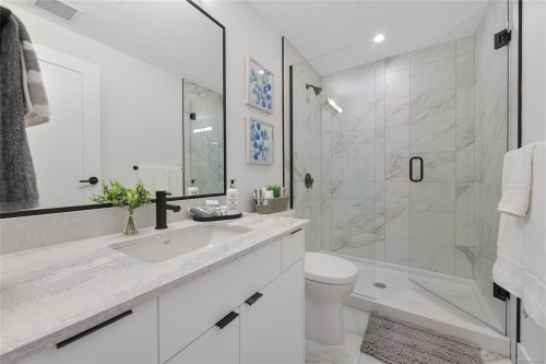 502-1114 Samar Cres, Langford, BC - Indoor Photo Showing Bathroom