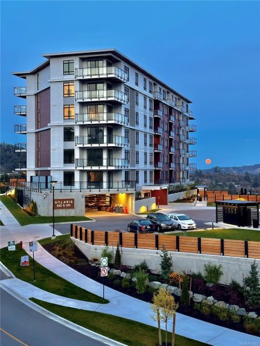 502-1114 Samar Cres, Langford, BC - Outdoor With Facade