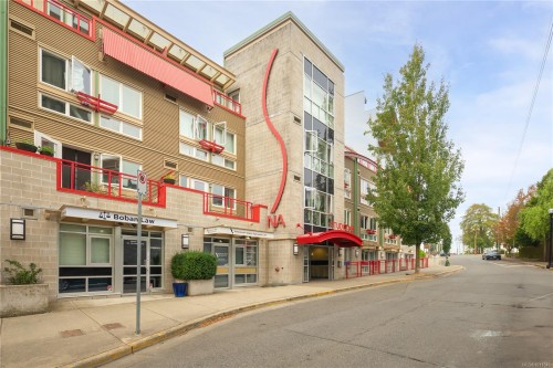 215-99 Chapel St, Nanaimo, BC - Outdoor
