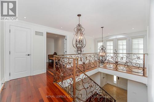 2197 Courrier Lane, Mississauga, ON - Indoor Photo Showing Other Room