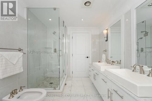 2197 Courrier Lane, Mississauga, ON - Indoor Photo Showing Bathroom
