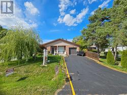 268 PASADENA DRIVE  Georgina, ON L4P 2Y9