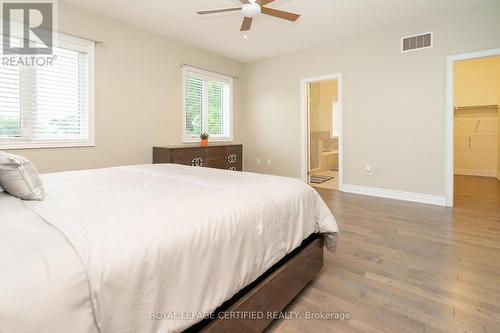 792 Glenbrook Avenue, Burlington, ON - Indoor Photo Showing Bedroom