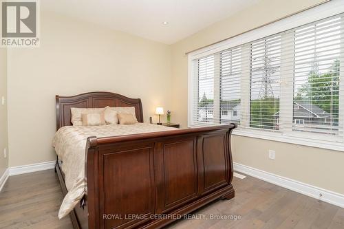 792 Glenbrook Avenue, Burlington, ON - Indoor Photo Showing Bedroom