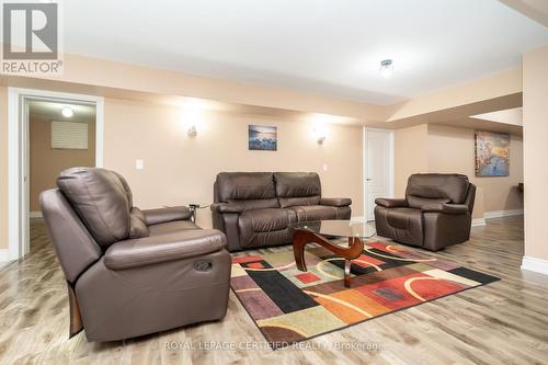 792 Glenbrook Avenue, Burlington, ON - Indoor