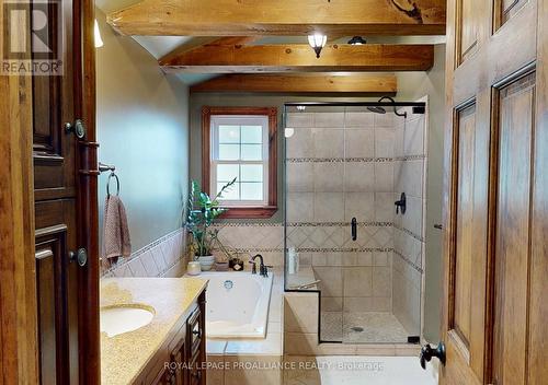 314 Halloway Road, Quinte West (Sidney Ward), ON - Indoor Photo Showing Bathroom