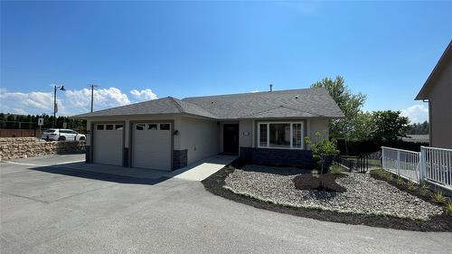 1009 Hudson Road, West Kelowna, BC - Outdoor