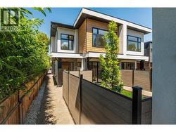 839 Lawson Avenue Unit# 3  Kelowna, BC V1Y 6S9