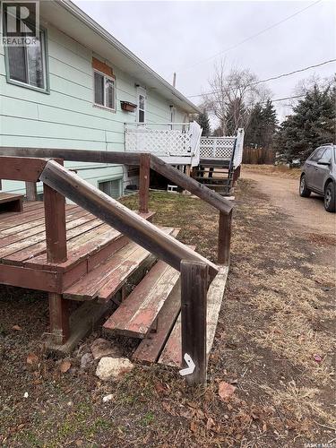 128 1St Avenue S, Coronach, SK - Outdoor With Exterior