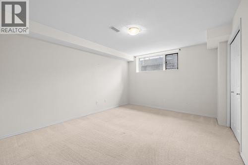 1874 Parkview Crescent Unit# 7, Kelowna, BC - Indoor Photo Showing Other Room