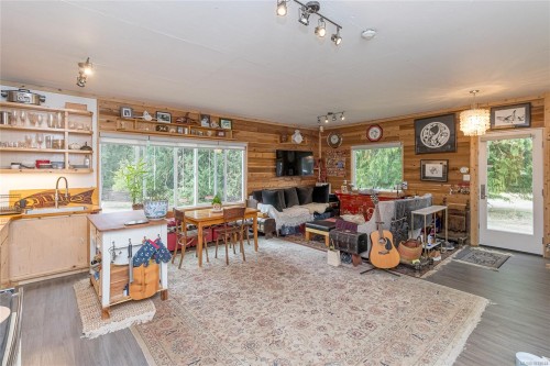 6883 Westcott Rd, Duncan, BC 