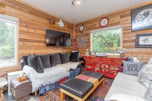 6883 Westcott Rd, Duncan, BC 