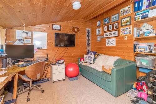 6883 Westcott Rd, Duncan, BC 