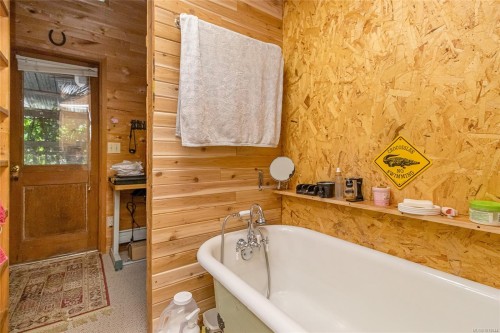 6883 Westcott Rd, Duncan, BC 