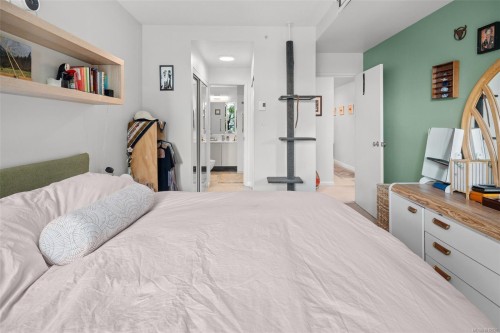 408-1010 View St, Victoria, BC - Indoor Photo Showing Bedroom