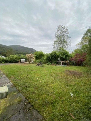 551 Macmillan Dr, Sayward, BC 