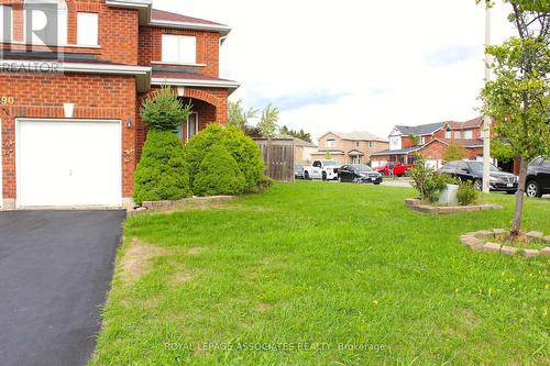 90 Sweetnam Drive, Kawartha Lakes, ON - Outdoor