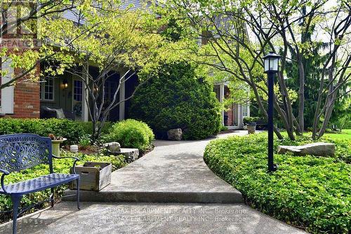 712 Robson Road, Hamilton, ON - Outdoor