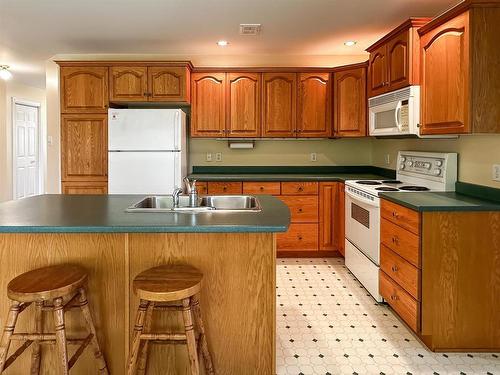 28 Bishop Avenue, New Minas, NS 