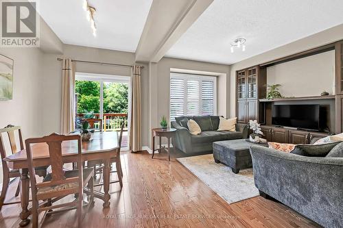 41 - 300 Ravineview Way, Oakville, ON - Indoor