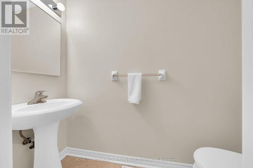 41 - 300 Ravineview Way, Oakville, ON - Indoor Photo Showing Bathroom