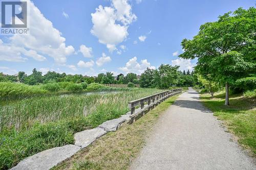 41 - 300 Ravineview Way, Oakville, ON - Outdoor With View